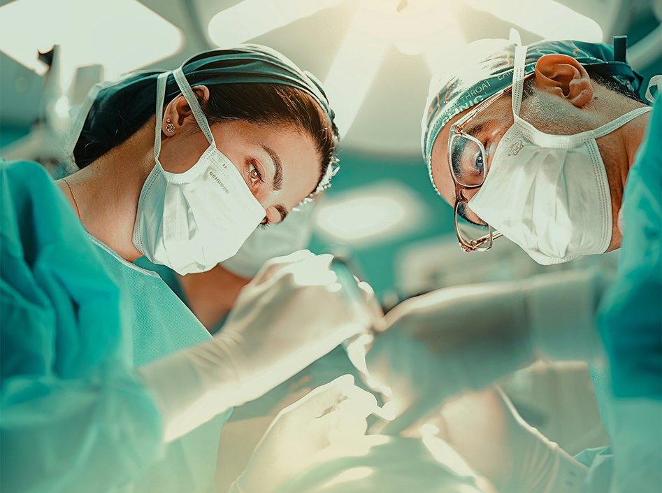 Ứng dụng của dụng cụ phẫu thuật hở